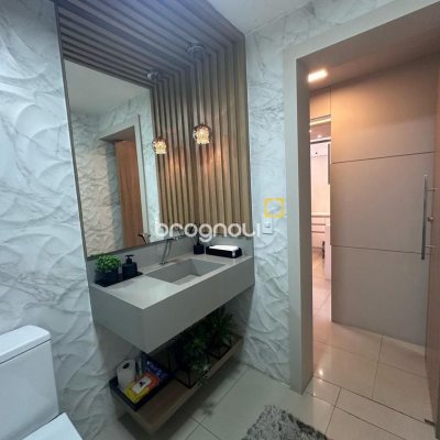 Casa com 231m², 4 quartos (sendo 2 suítes), 1 garagem, no bairro Ponte do Imaruim em Palhoça