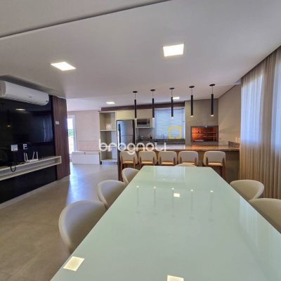 Apartamento com 79m², 2 quartos (sendo 1 suíte), 1 garagem, no bairro Campeche em Florianópolis