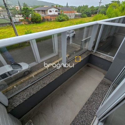 Apartamento com 79m², 2 quartos (sendo 1 suíte), 1 garagem, no bairro Campeche em Florianópolis