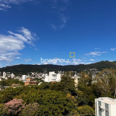 Cobertura com 170m², 3 quartos (sendo 1 suíte), 2 garagens, no bairro Carvoeira em Florianópolis