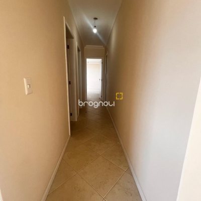 Cobertura com 170m², 3 quartos (sendo 1 suíte), 2 garagens, no bairro Carvoeira em Florianópolis