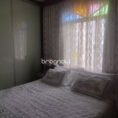 Casa com 140m², 3 quartos (sendo 1 suíte), 3 garagens, no bairro Trindade em Florianópolis