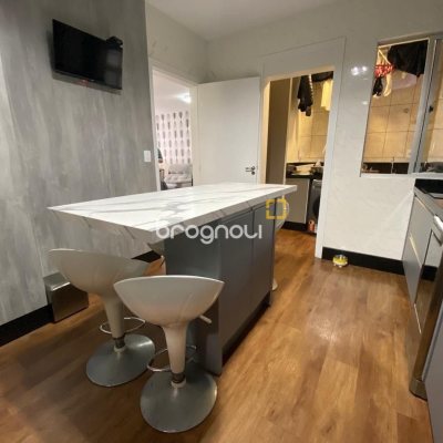 Apartamento com 103m², 3 quartos (sendo 1 suíte), 1 garagem, no bairro Campinas em São José