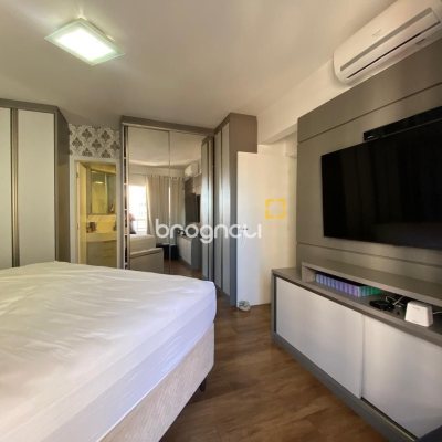Apartamento com 103m², 3 quartos (sendo 1 suíte), 1 garagem, no bairro Campinas em São José