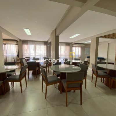 Apartamento com 103m², 3 quartos (sendo 1 suíte), 1 garagem, no bairro Campinas em São José