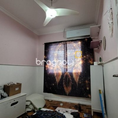 Casa com 110m², 3 quartos, 2 garagens, no bairro Saco dos Limões em Florianópolis