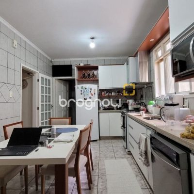 Casa com 110m², 3 quartos, 2 garagens, no bairro Saco dos Limões em Florianópolis