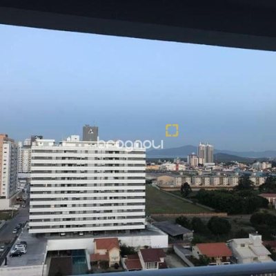 Apartamento com 67m², 2 quartos (sendo 1 suíte), 1 garagem, no bairro Pagani em Palhoça