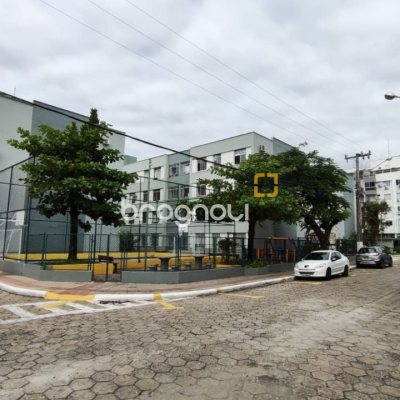 Apartamento com 52m², 2 quartos, no bairro Trindade em Florianópolis