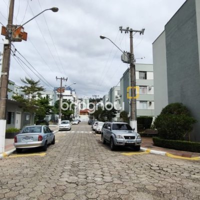 Apartamento com 52m², 2 quartos, no bairro Trindade em Florianópolis