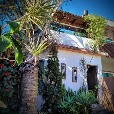 Casa com 100m², 2 quartos, 1 garagem, no bairro Campeche em Florianópolis