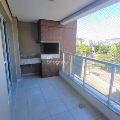 Apartamento com 94m², 3 quartos (sendo 1 suíte), 2 garagens, no bairro Capoeiras em Florianópolis
