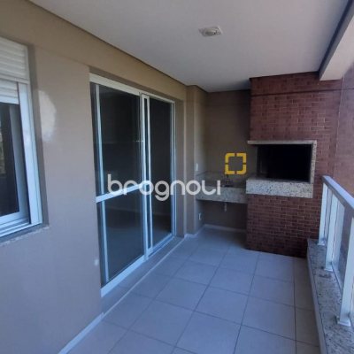 Apartamento com 94m², 3 quartos (sendo 1 suíte), 2 garagens, no bairro Capoeiras em Florianópolis