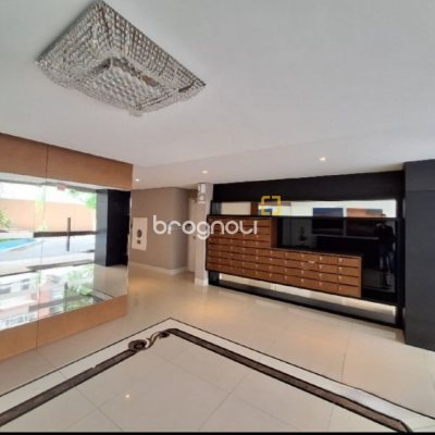 Apartamento com 94m², 3 quartos (sendo 1 suíte), 2 garagens, no bairro Capoeiras em Florianópolis
