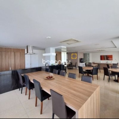 Apartamento com 94m², 3 quartos (sendo 1 suíte), 2 garagens, no bairro Capoeiras em Florianópolis
