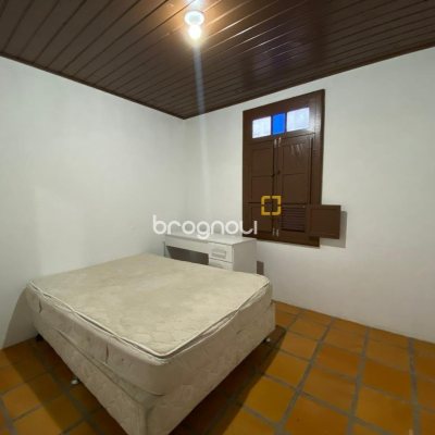 Casa com 138m², 4 quartos, 4 garagens, no bairro Ingleses em Florianópolis