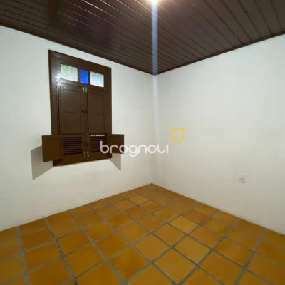 Casa com 138m², 4 quartos, 4 garagens, no bairro Ingleses em Florianópolis