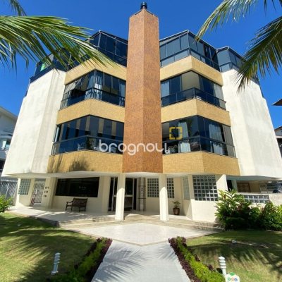 Apartamento com 128m², 3 quartos (sendo 3 suítes), 2 garagens, no bairro Jurerê Internacional em Florianópolis