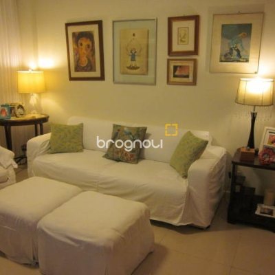 Apartamento com 115m², 3 quartos (sendo 3 suítes), 2 garagens, no bairro Jurerê Internacional em Florianópolis
