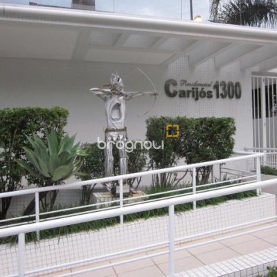 Apartamento com 115m², 3 quartos (sendo 3 suítes), 2 garagens, no bairro Jurerê Internacional em Florianópolis