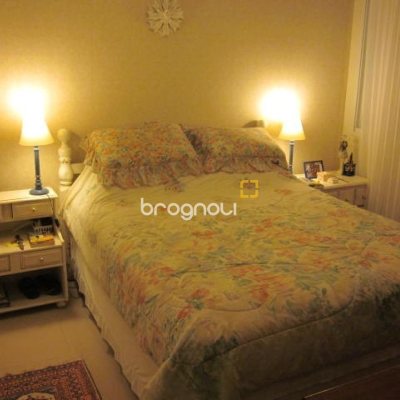 Apartamento com 115m², 3 quartos (sendo 3 suítes), 2 garagens, no bairro Jurerê Internacional em Florianópolis