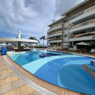 Cobertura com 209m², 4 quartos (sendo 4 suítes), 3 garagens, no bairro Cachoeira do Bom Jesus em Florianópolis