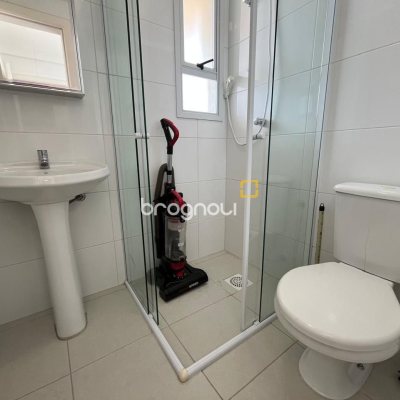 Cobertura com 209m², 4 quartos (sendo 4 suítes), 3 garagens, no bairro Cachoeira do Bom Jesus em Florianópolis