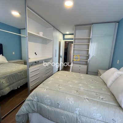 Cobertura com 209m², 4 quartos (sendo 4 suítes), 3 garagens, no bairro Cachoeira do Bom Jesus em Florianópolis