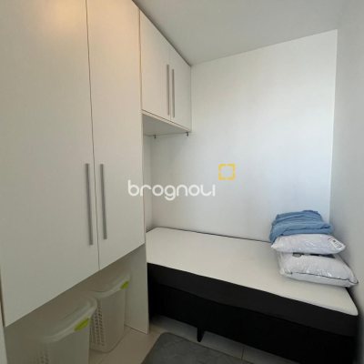 Cobertura com 209m², 4 quartos (sendo 4 suítes), 3 garagens, no bairro Cachoeira do Bom Jesus em Florianópolis