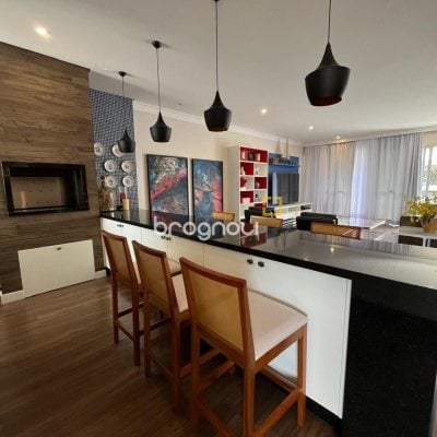Cobertura com 209m², 4 quartos (sendo 4 suítes), 3 garagens, no bairro Cachoeira do Bom Jesus em Florianópolis