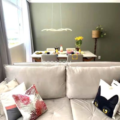 Apartamento com 77m², 2 quartos (sendo 1 suíte), 1 garagem, no bairro Agronômica em Florianópolis