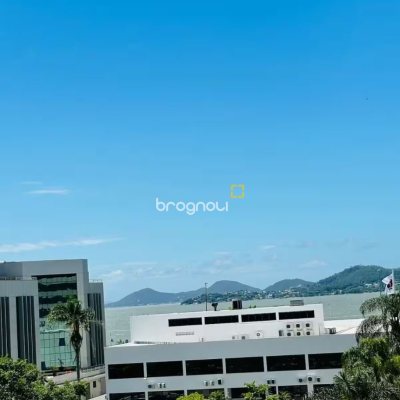 Apartamento com 77m², 2 quartos (sendo 1 suíte), 1 garagem, no bairro Agronômica em Florianópolis