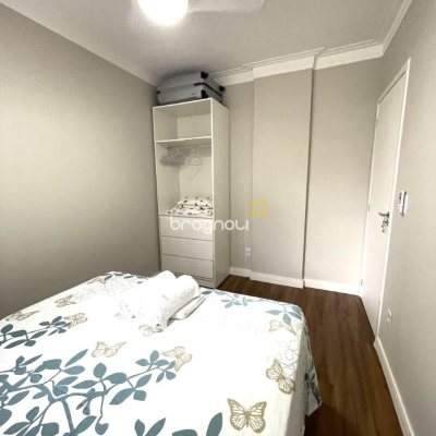 Apartamento com 77m², 2 quartos (sendo 1 suíte), 1 garagem, no bairro Agronômica em Florianópolis