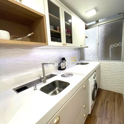 Apartamento com 77m², 2 quartos (sendo 1 suíte), 1 garagem, no bairro Agronômica em Florianópolis