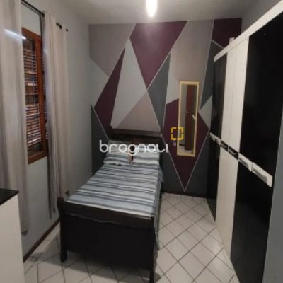 Casa com 144m², 4 quartos (sendo 1 suíte), 2 garagens, no bairro Ingleses em Florianópolis