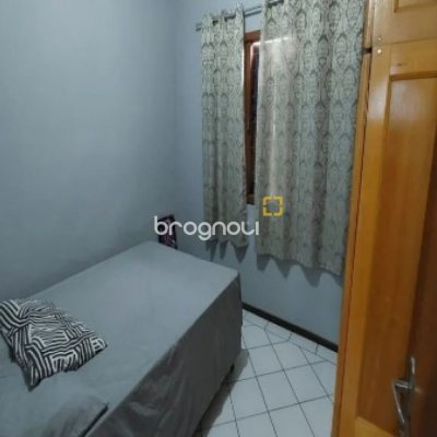 Casa com 144m², 4 quartos (sendo 1 suíte), 2 garagens, no bairro Ingleses em Florianópolis