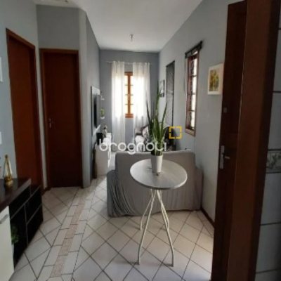 Casa com 144m², 4 quartos (sendo 1 suíte), 2 garagens, no bairro Ingleses em Florianópolis