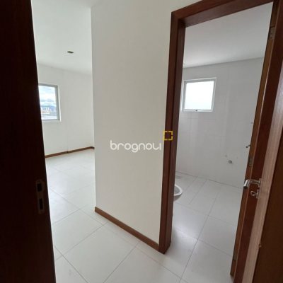 Apartamento com 90m², 3 quartos (sendo 1 suíte), 1 garagem, no bairro Rio Caveiras em Biguaçu