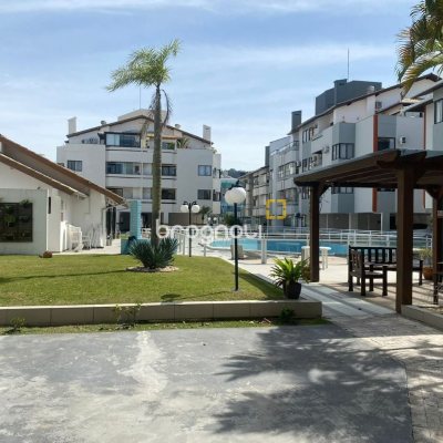 Cobertura com 102m², 2 quartos (sendo 1 suíte), no bairro São João do Rio Vermelho em Florianópolis