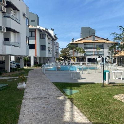 Cobertura com 102m², 2 quartos (sendo 1 suíte), no bairro São João do Rio Vermelho em Florianópolis