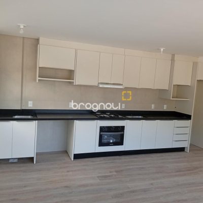 Studio com 40m², 1 quarto, 1 garagem, no bairro Centro em Florianópolis