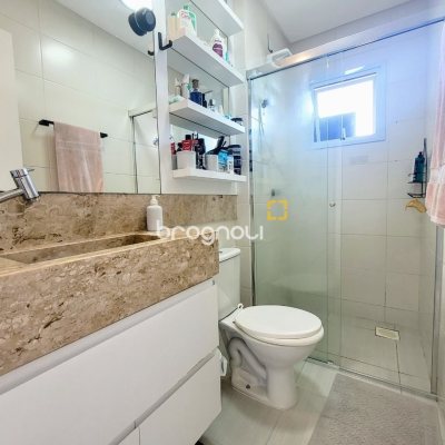 Apartamento com 85m², 3 quartos (sendo 1 suíte), 1 garagem, no bairro Pedra Branca em Palhoça