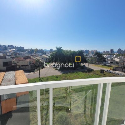 Apartamento com 85m², 3 quartos (sendo 1 suíte), 1 garagem, no bairro Pedra Branca em Palhoça