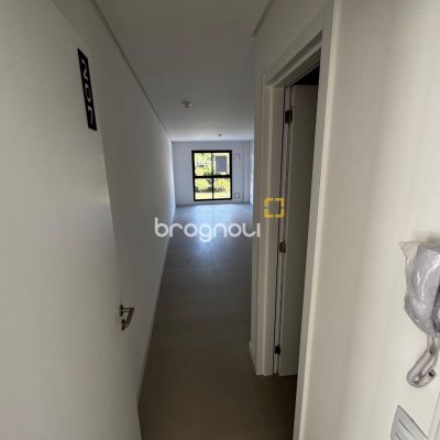 Studio com 32m², 1 quarto, 1 garagem, no bairro Ribeirão da Ilha em Florianópolis