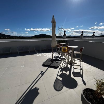 Studio com 32m², 1 quarto, 1 garagem, no bairro Ribeirão da Ilha em Florianópolis