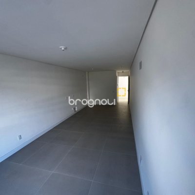 Studio com 32m², 1 quarto, 1 garagem, no bairro Ribeirão da Ilha em Florianópolis