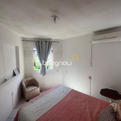 Casa com 110m², 3 quartos, 5 garagens, no bairro Itacorubi em Florianópolis