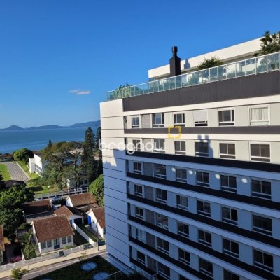 Apartamento com 139m², 3 quartos (sendo 3 suítes), 2 garagens, no bairro Jardim Atlântico em Florianópolis