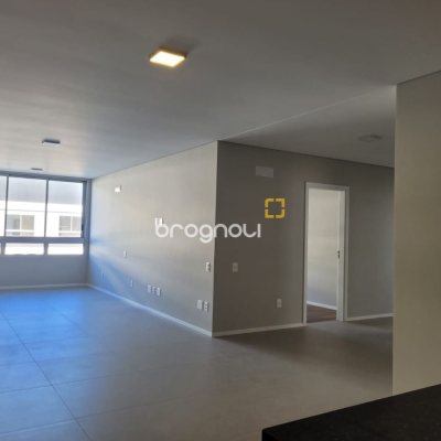 Apartamento com 139m², 3 quartos (sendo 3 suítes), 2 garagens, no bairro Jardim Atlântico em Florianópolis