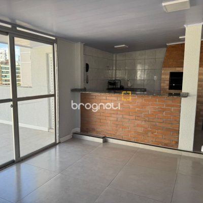 Apartamento com 163m², 5 quartos, 2 garagens, no bairro Balneário em Florianópolis